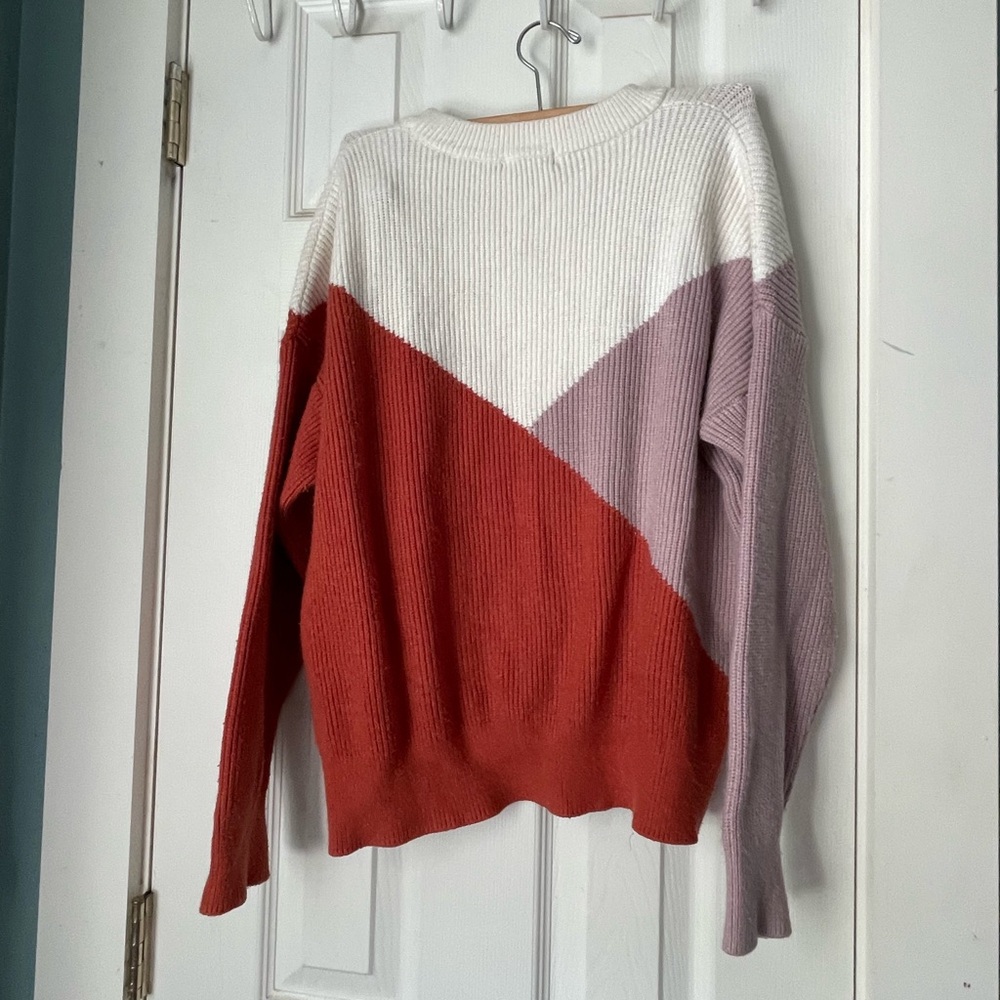 Diagonal Colorblock Pullover Sweater - Picture 2 of 2